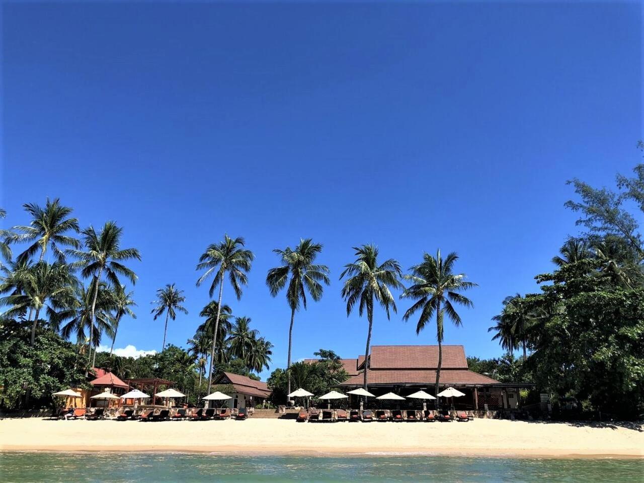 Kanok Buri Station touristique Lipa Noi