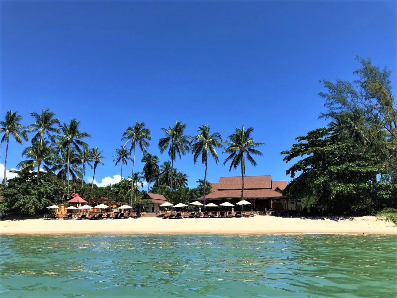 Kanok Buri Station touristique Lipa Noi
